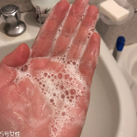 ipsa洗面奶好用嗎？洗完不拔干