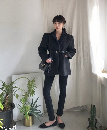 毛呢西裝如何搭配？各種風(fēng)格隨意切換