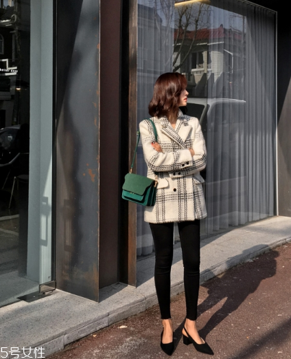 毛呢西裝如何搭配？各種風(fēng)格隨意切換