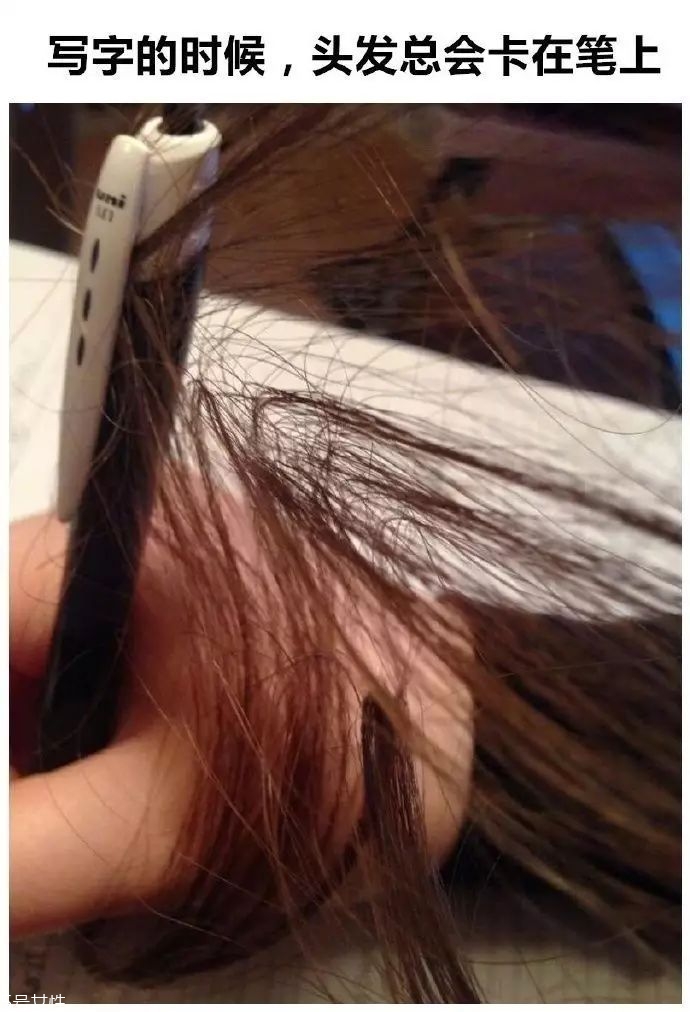 女生冬天長(zhǎng)發(fā)怎么編好看？長(zhǎng)發(fā)妹紙才懂得的痛