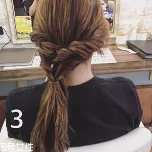 女生冬天長(zhǎng)發(fā)怎么編好看？長(zhǎng)發(fā)妹紙才懂得的痛