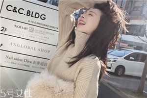 毛衣上的咖啡漬怎么洗？巧用甘油輕松解決