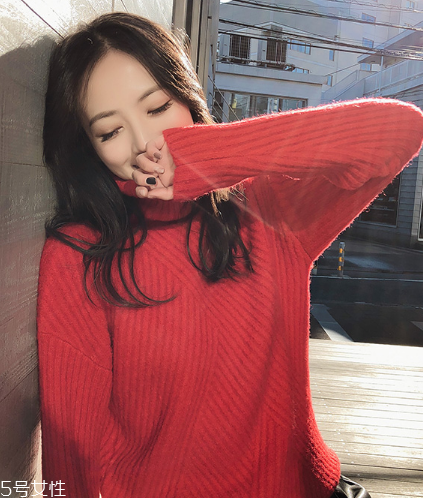 毛衣上有黃漬怎么清洗？教你三個(gè)小妙招