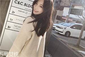 毛衣粘上羽絨毛怎么辦？五大妙招來助陣