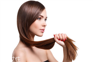 頭發(fā)靜電多是怎么回事？頭發(fā)容易油不是濕氣重
