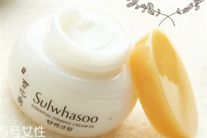 雪花秀彈力面霜和人參面霜哪個(gè)好？滋潤保濕一整天