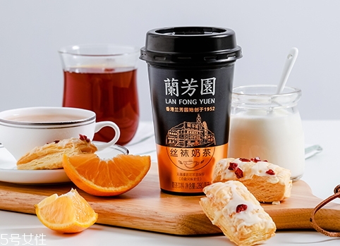 杯裝蘭芳園絲襪奶茶多少錢？