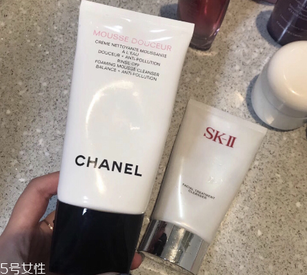 sk2氨基酸泡沫潔面乳霜好用嗎？最愛洗面奶