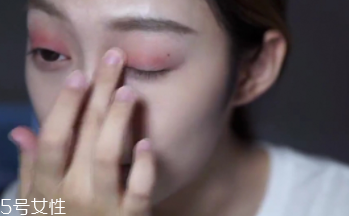 微醺桃花妝怎么化妝？簡單步驟滿足爆棚少女心