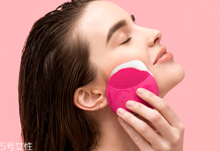 foreo luna潔面儀孕婦可以用嗎？購買孕婦專用品牌