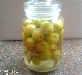 余甘子怎么吃？腌制風(fēng)味最佳