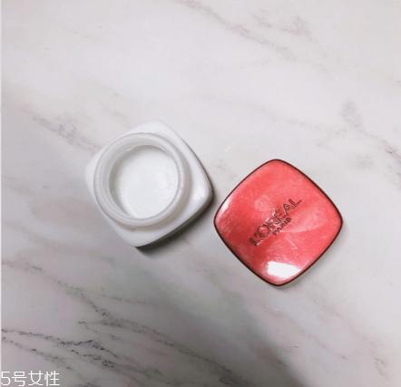 歐萊雅抗皺眼霜多少錢(qián)？強(qiáng)烈安利