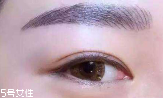 為什么明星都不紋眉？不能隨意趕潮流