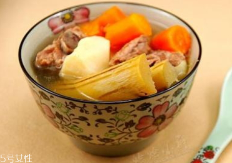 馬蹄可以和什么煲湯 食譜推薦 馬蹄可以和什么煲湯 食譜推薦