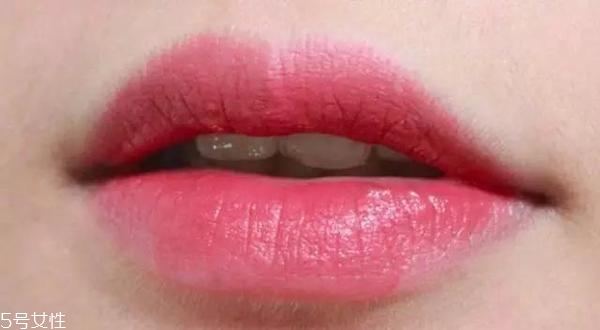 日常色口紅哪個(gè)牌子好？m字唇更好看