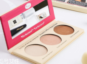 長臉型怎么打腮紅？視覺上縮短臉型