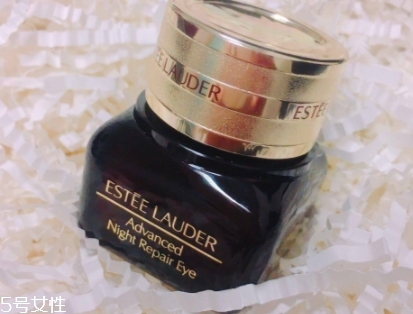 雅詩蘭黛眼霜和sk2眼霜哪個好？