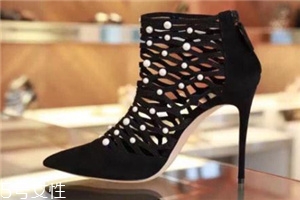 casadei是幾線品牌？意大利高級鞋履品牌