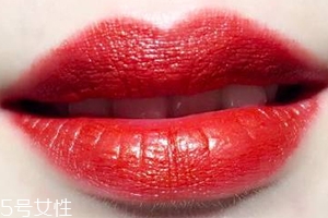 雅詩蘭黛口紅哪個(gè)色號(hào)最火？哪些最適合黃皮？