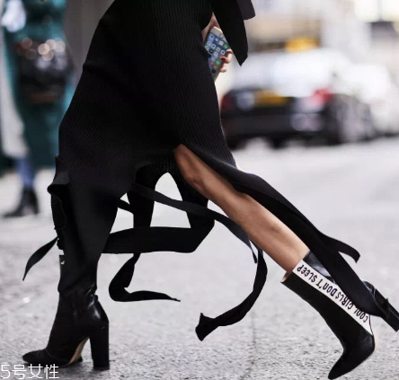 粗跟靴怎么搭配？舒適與時(shí)尚并存