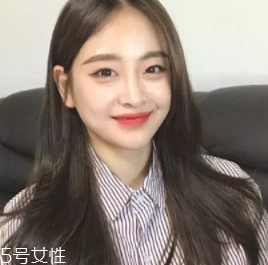什么女孩適合不留劉海？圓臉妹子掀起劉海更適合你