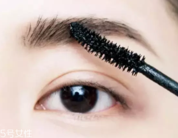 過年涂什么口紅？這些唇色讓親屬夸你好看