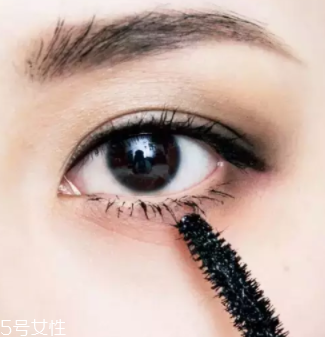 過年涂什么口紅？這些唇色讓親屬夸你好看
