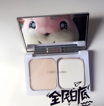 雅詩(shī)蘭黛粉餅?zāi)目詈?？補(bǔ)妝定妝的神器