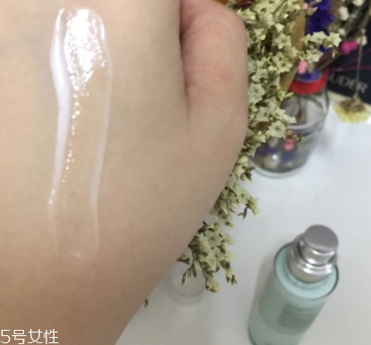 雅詩蘭黛乳液多少錢？