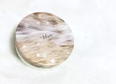 2018蜜粉餅哪個牌子好？