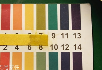 雅詩蘭黛晶透沁白精華怎么樣？一起來看看評(píng)測(cè)
