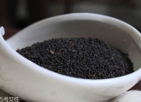 蟲屎茶的泡法如何 蟲屎茶的泡制技巧 蟲屎茶的泡法如何 蟲屎茶的泡制技巧