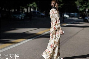 春天穿什么裙子好看？爭(zhēng)奇斗艷全靠它
