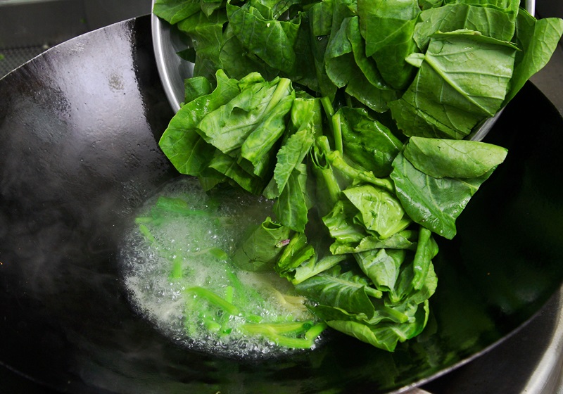 青菜怎么炒好吃又不變色 5種炒法好看又好吃 青菜怎么炒好吃又不變色 5種炒法好看又好吃