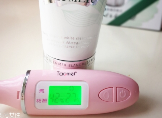 海藍(lán)之謎透潔面泡沫怎么用？璀璨凈透潔面泡沫