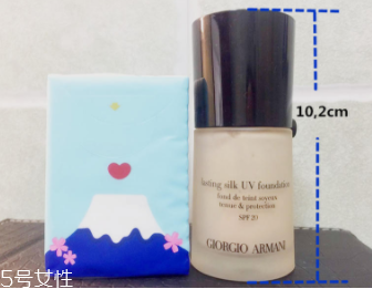 阿瑪尼粉底液脫妝嗎？4小時(shí)后要補(bǔ)妝