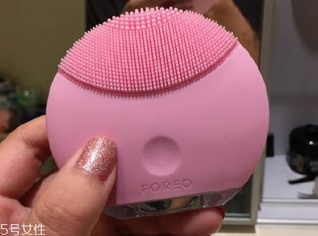 潔面儀有用嗎？深層清潔就靠它