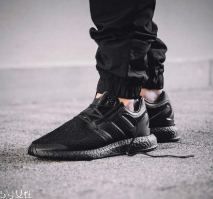 運(yùn)動鞋可以曬太陽嗎？不要長時(shí)間暴曬