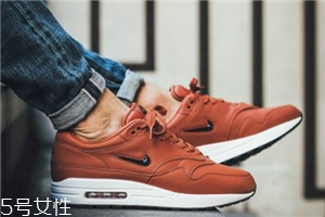 運(yùn)動(dòng)鞋260是多少碼？千萬(wàn)別選錯(cuò)了