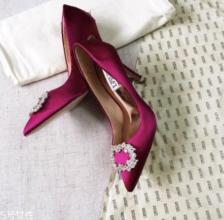 badgley mischka是奢侈品嗎？做最美最閃耀的新娘