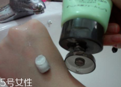 Rosette海泥洗面奶怎么樣？油皮救星