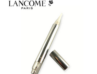 哪款遮瑕膏遮痘印遮斑效果好 遮瑕膏和粉底液的使用順序 哪款遮瑕膏遮痘印遮斑效果好 遮瑕膏和粉底液的使用順序