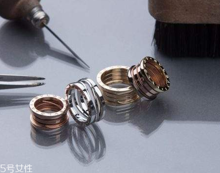 寶格麗戒指是什么材質(zhì)？愛(ài)的專屬定制