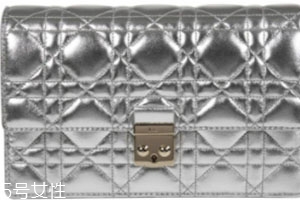 dior迪奧包包哪款好？這幾款最經(jīng)典