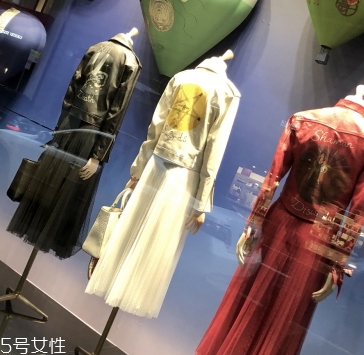 dior迪奧衣服一般多少錢？