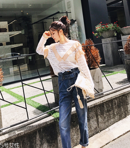 牛仔褲為什么有個小口袋？小口袋大作用