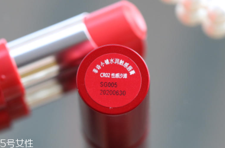 菲詩(shī)小鋪豆沙色和沙灘色哪個(gè)好看？沙灘色更成熟