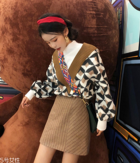 怎么穿衣服更淑女？輕松提升你的優(yōu)雅魅力
