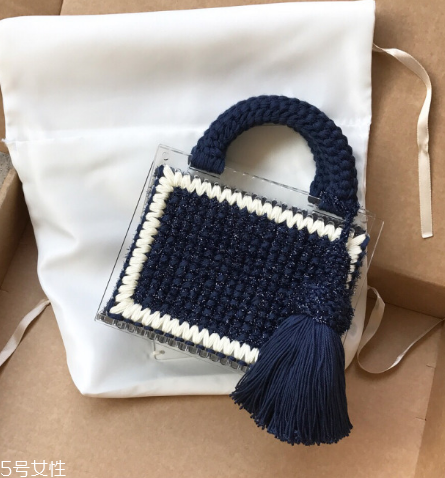 0711是什么牌子？純手工編織包包的經典