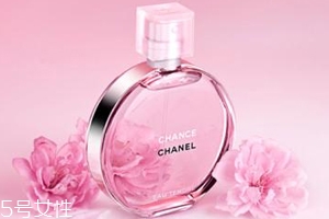 濃香水和淡香水哪個(gè)好？淡香水男女都能用